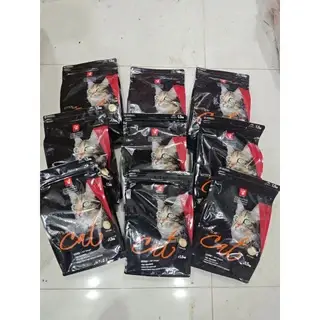 combo 9 gói 1.5kg = 13.5kg Thức ăn mèo CAT'S EYE 13.5kg = 9 gói x 1.5kg ( cateye catseye cat eye)